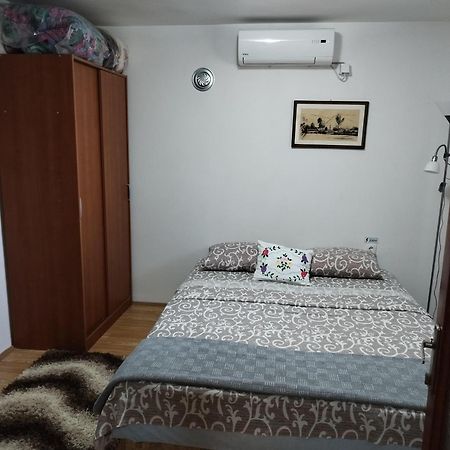 Apartment & Rooms Aleksandar Golubac Buitenkant foto