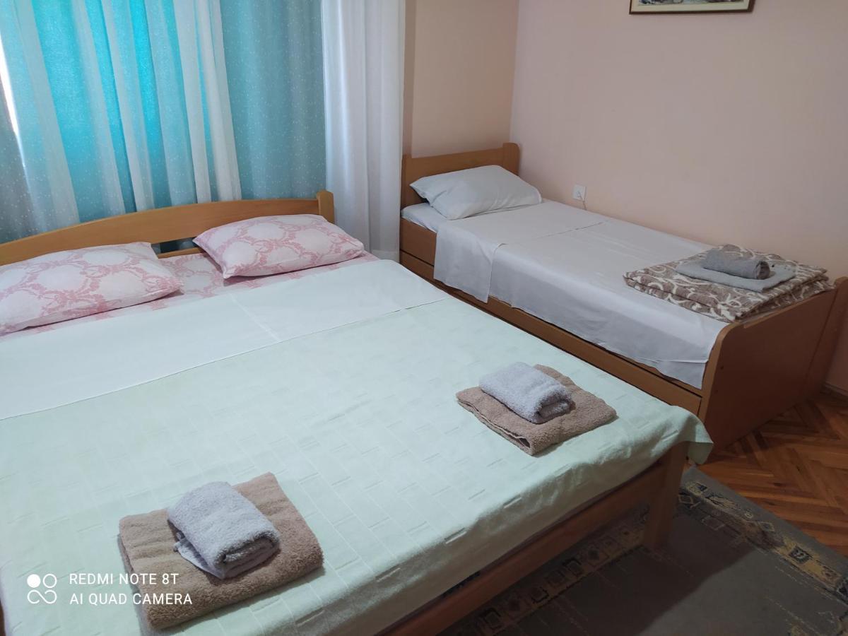 Apartment & Rooms Aleksandar Golubac Buitenkant foto